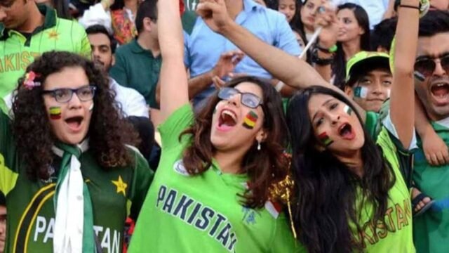 Pak Cricket Team Fans